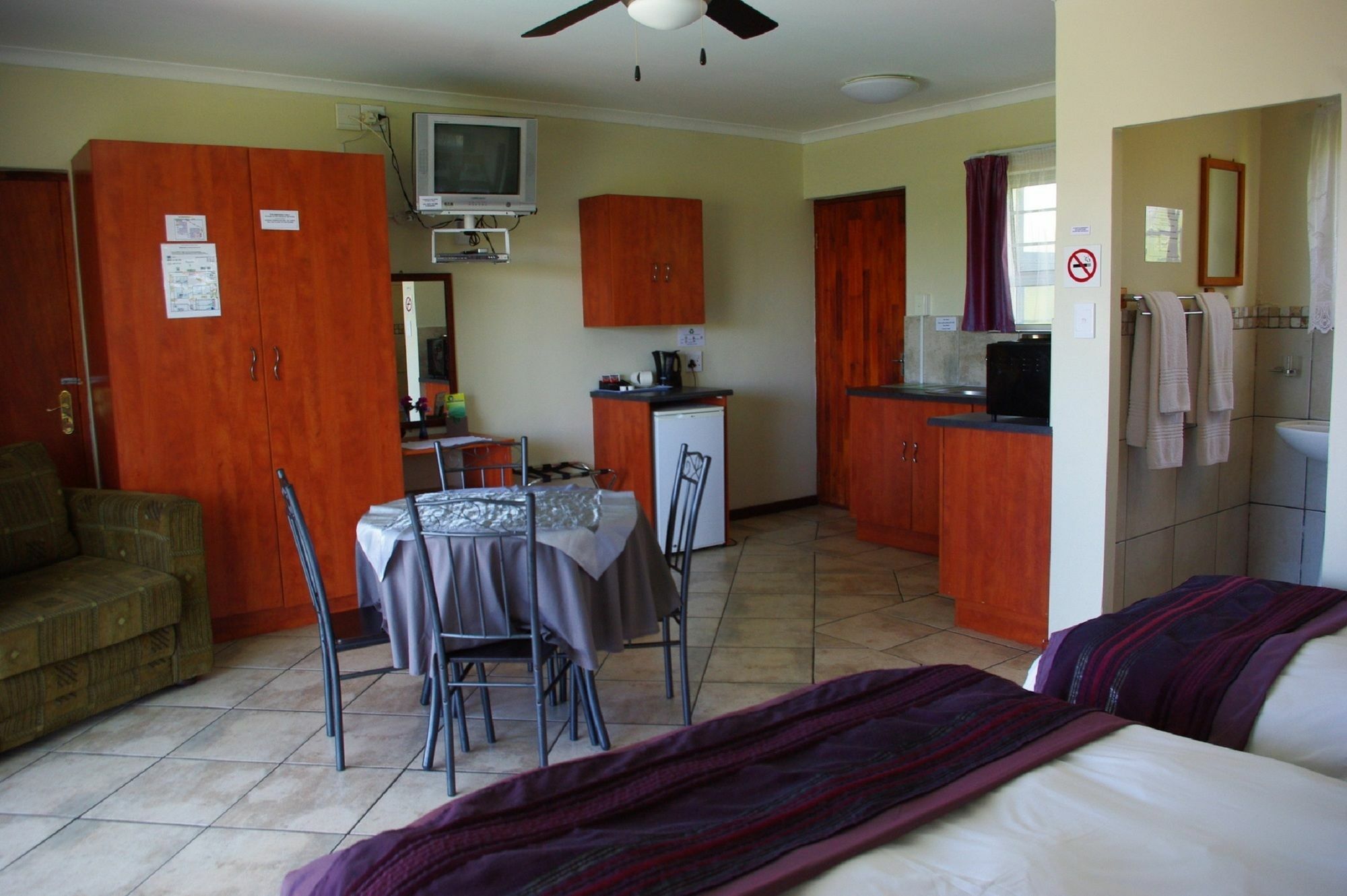 Aqua Marine Guest House Port Elizabeth Ngoại thất bức ảnh