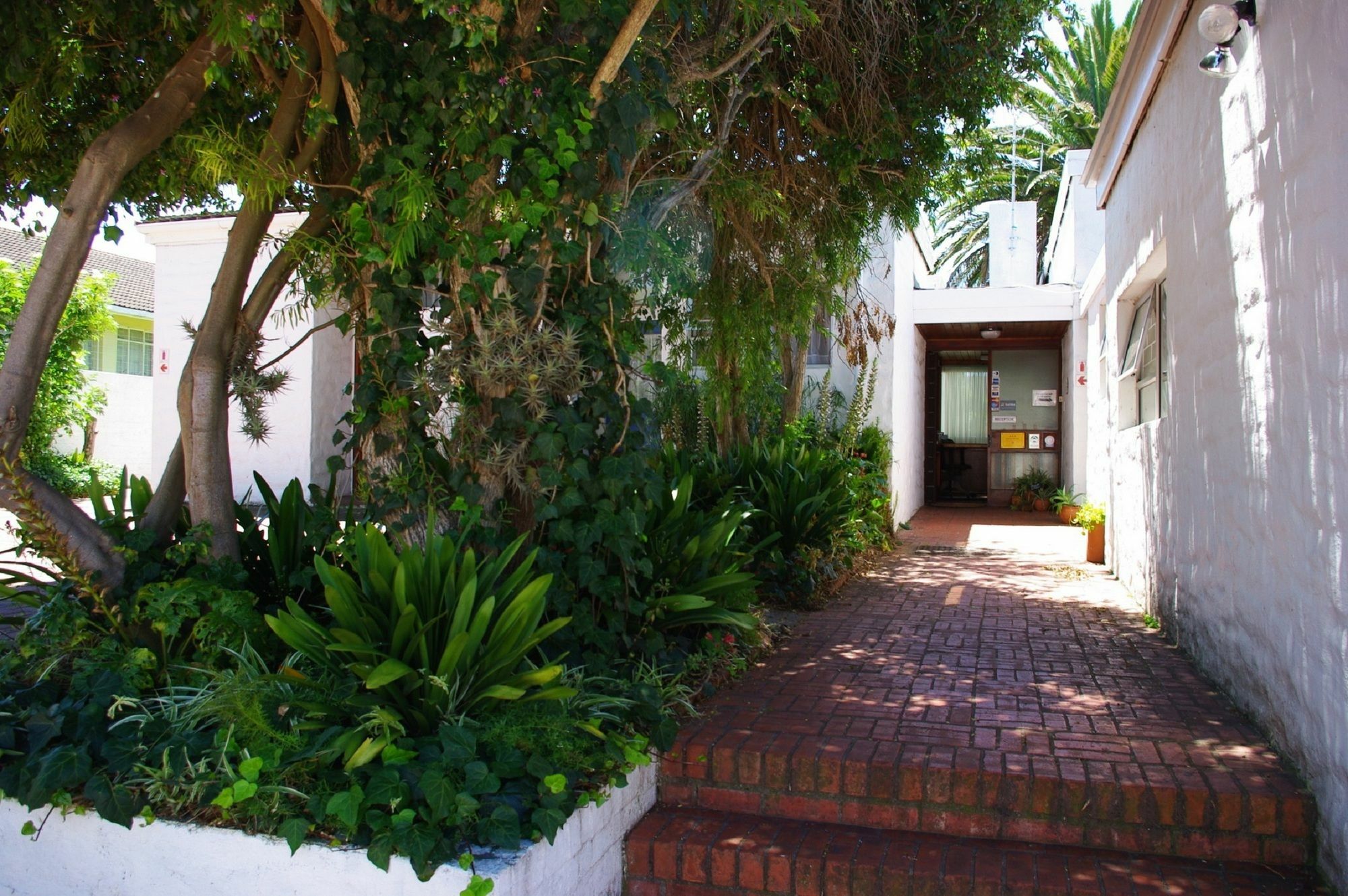 Aqua Marine Guest House Port Elizabeth Ngoại thất bức ảnh